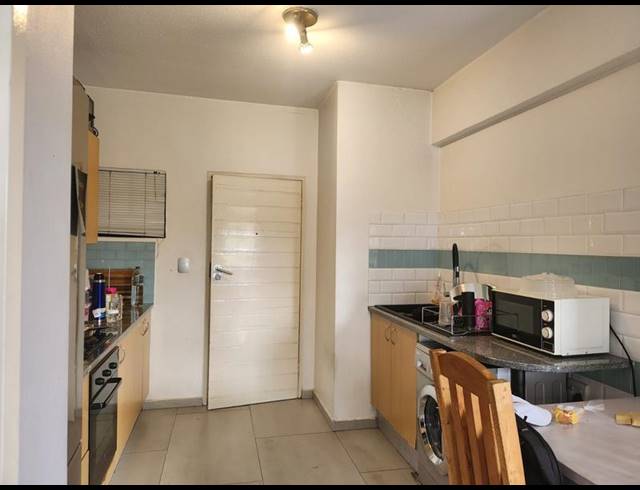 2 BEDROOM APARTMENT FOR SALE IN AUCKLAND PARK
